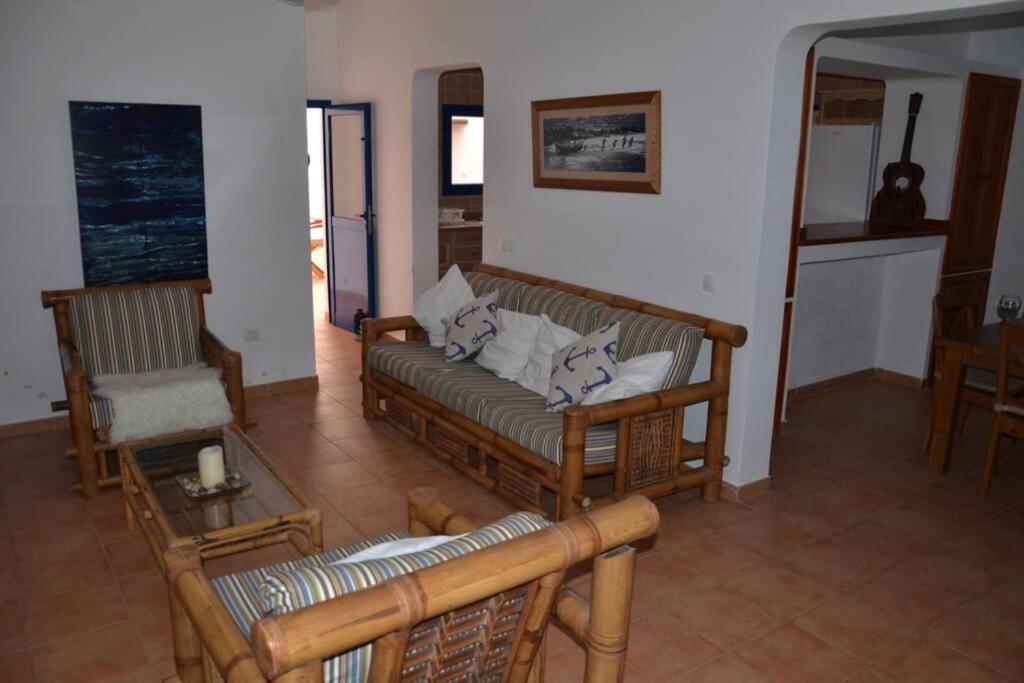 Lanzarote Famara Beach Екстер'єр фото